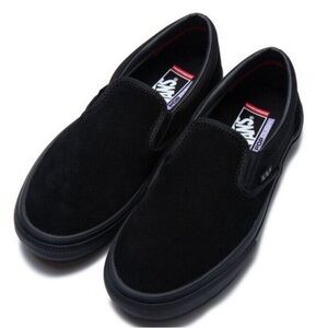 🚫 SOLD 🚫 VANS PopCush Skateboarding Black Slip Ons